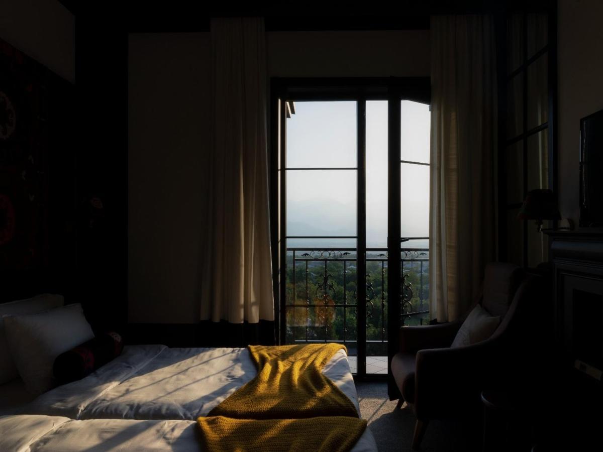 Esquisse Design Hotel Telavi Extérieur photo
